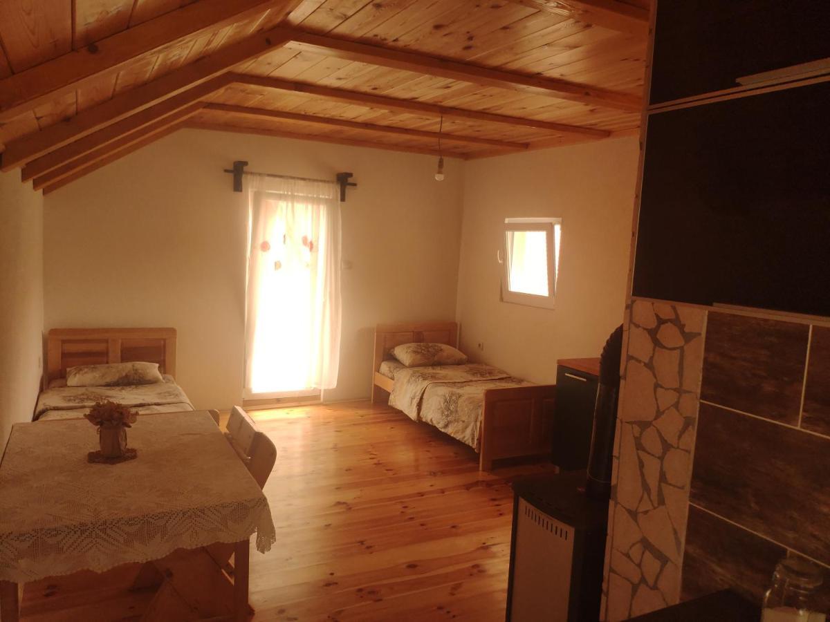 Private Accommodation Kalezic Mojkovac Ngoại thất bức ảnh